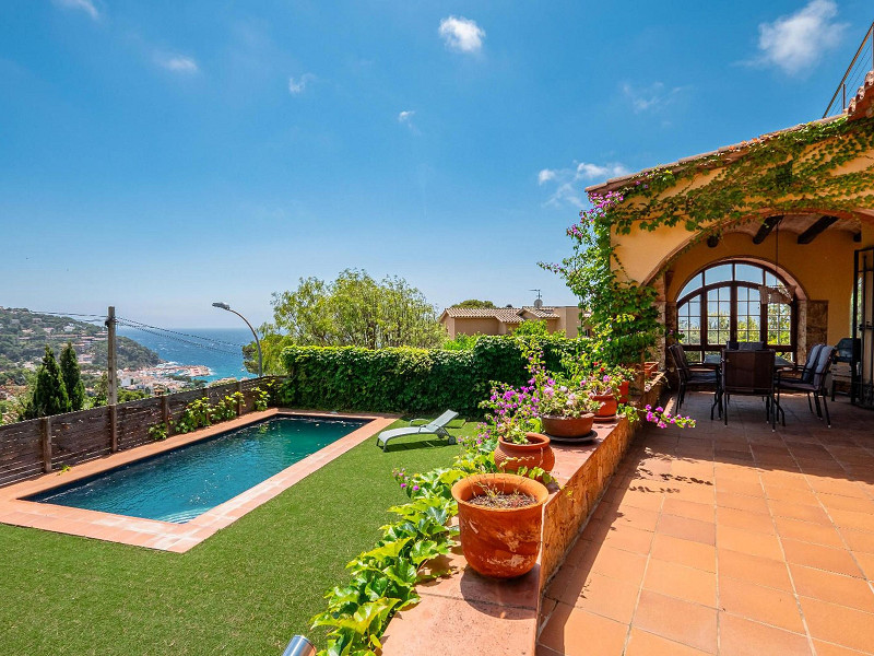 Detached Home Just 400 m from the Beach in Llafranc. Photo:  32