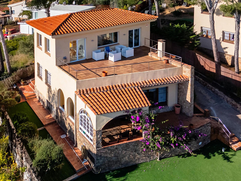 Detached Home Just 400 m from the Beach in Llafranc. Photo:  38