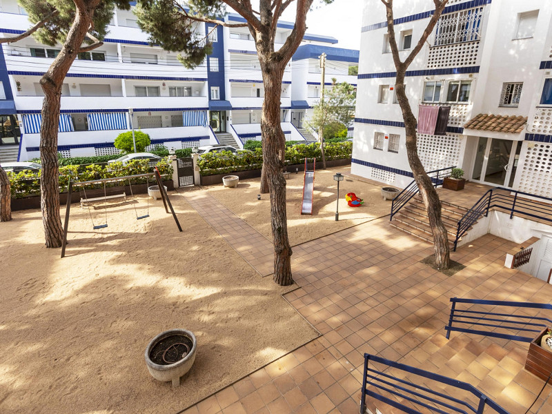 Apartment with Two Sunny Terraces Just 50 Meters from the Beach in Platja d’Aro. Photo:  2