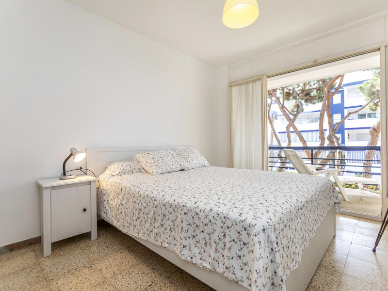 Apartment with Two Sunny Terraces Just 50 Meters from the Beach in Platja d’Aro. Photo:  5