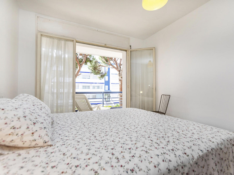 Apartment with Two Sunny Terraces Just 50 Meters from the Beach in Platja d’Aro. Photo:  7