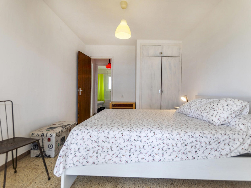 Apartment with Two Sunny Terraces Just 50 Meters from the Beach in Platja d’Aro. Photo:  21