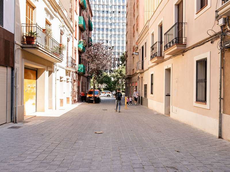 Очаровательная квартира в сердце района Les Corts, Барселона. Фото:  15