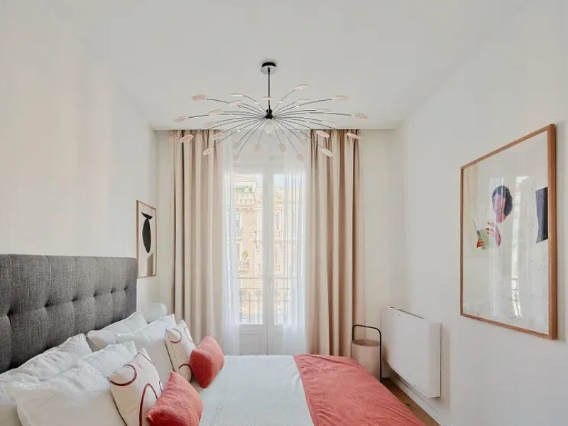 Renovated flats in the centre of Barcelona on Rambla Catalunya. Photo:  6