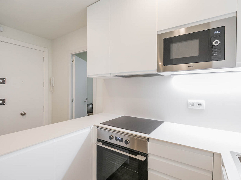 An apartment near the Sagrada Família — in the very heart of Barcelona. Photo:  18