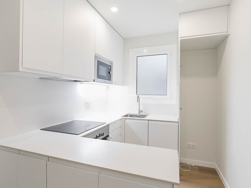 An apartment near the Sagrada Família — in the very heart of Barcelona. Photo:  19