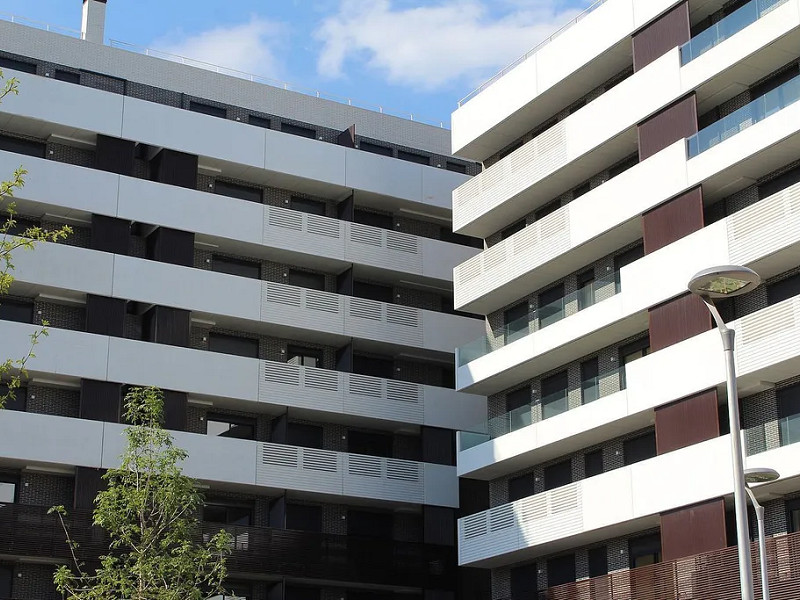 The second line of the sea. Apartments in a new residential complex in Montgat, Costa Maresme. Photo:  3