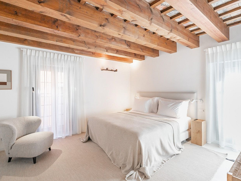 FFurnished Duplex Penthouse for Rent in El Gòtic. Photo:  14