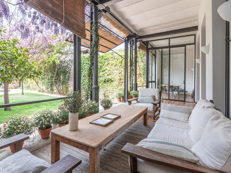 Charming House with Garden and Pool for Mid-Term Rent in Sarrià Center. Photo:  6