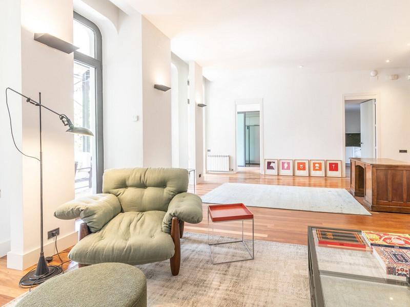 Charming House with Garden and Pool for Mid-Term Rent in Sarrià Center. Photo:  8