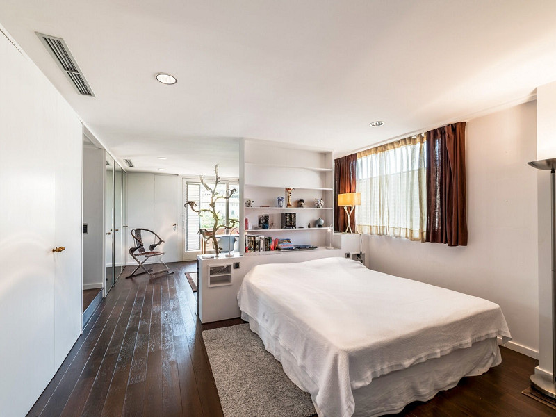 Luxury Penthouse Duplex with Expansive Terraces in Pedralbes. Photo:  3