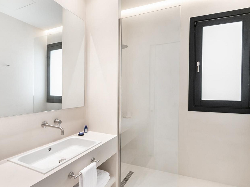 Luxury Apartment with High-End Furnishings and SPA in the Gothic Quarter. Photo:  10
