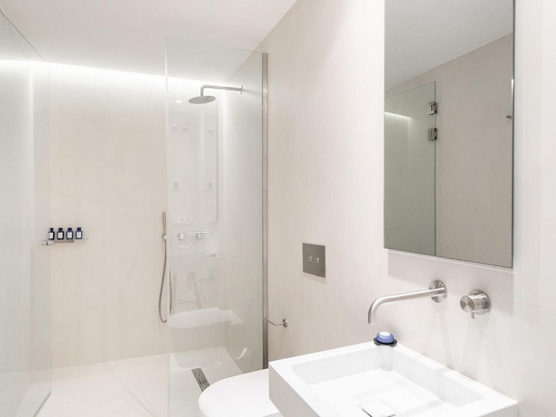 Luxury Apartment with High-End Furnishings and SPA in the Gothic Quarter. Photo:  15