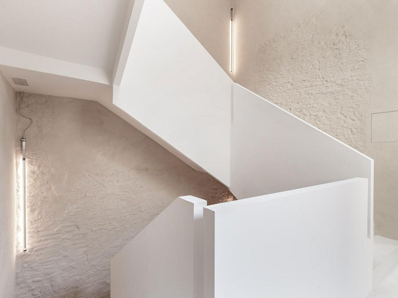 Luxury Apartment with High-End Furnishings and SPA in the Gothic Quarter. Photo:  16