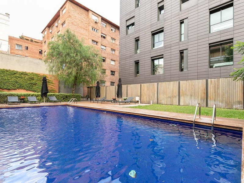 Роскошная квартира 500 м² с террасой и бассейном на проспекте Бонанова. Фото:  19