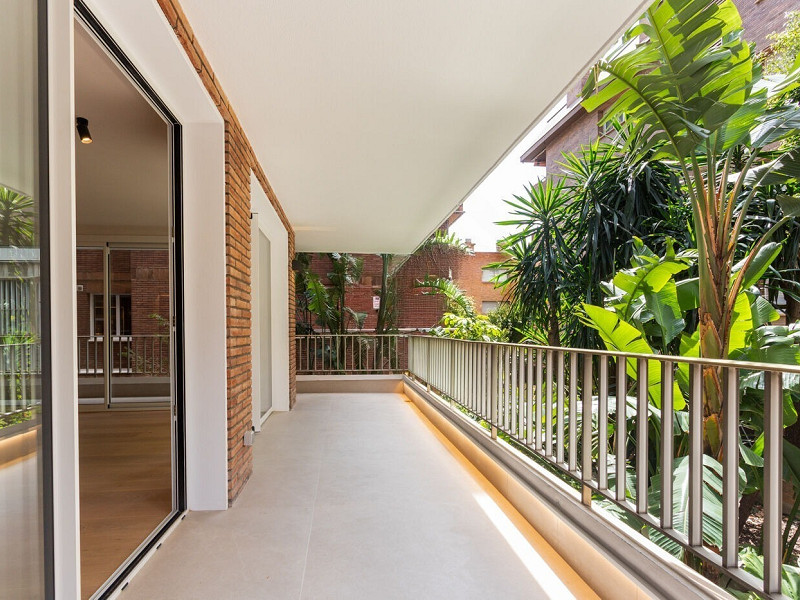 Elegant New Home in Turó Park with Terrace and Parking. Photo:  3