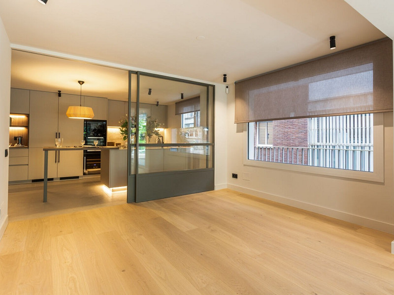 Elegant New Home in Turó Park with Terrace and Parking. Photo:  8