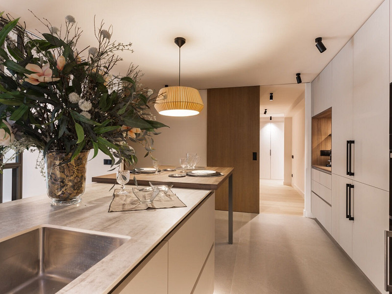 Elegant New Home in Turó Park with Terrace and Parking. Photo:  12