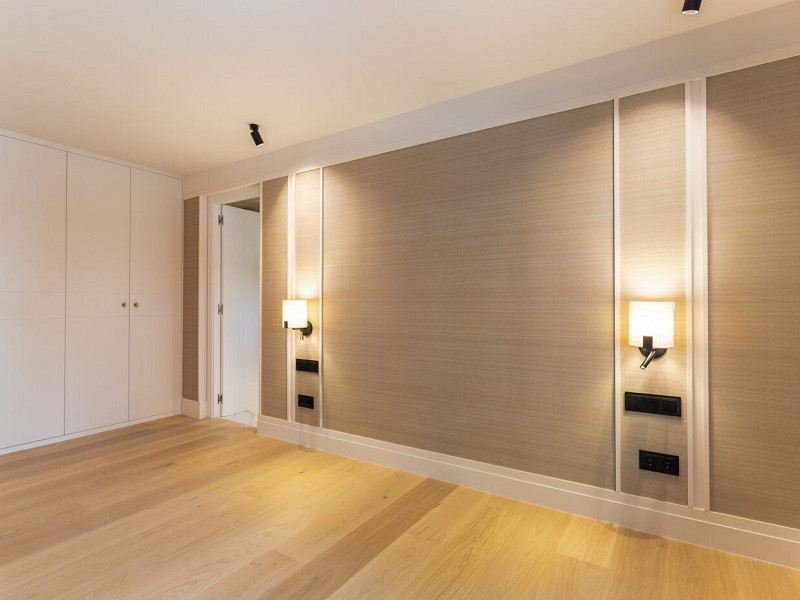 Elegant New Home in Turó Park with Terrace and Parking. Photo:  18