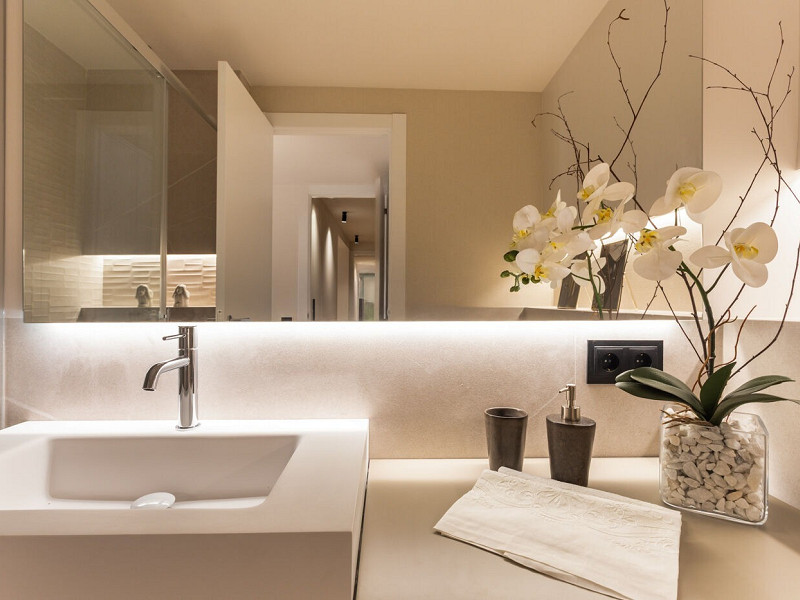 Elegant New Home in Turó Park with Terrace and Parking. Photo:  26