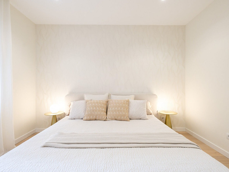 Brand-New Renovated Apartment with Pool and Parking in Sant Gervasi – Vía Augusta. Photo:  11