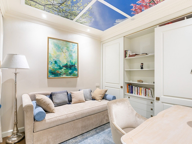 Bright, Fully Renovated Apartment with Terrace in Galvany. Photo:  26