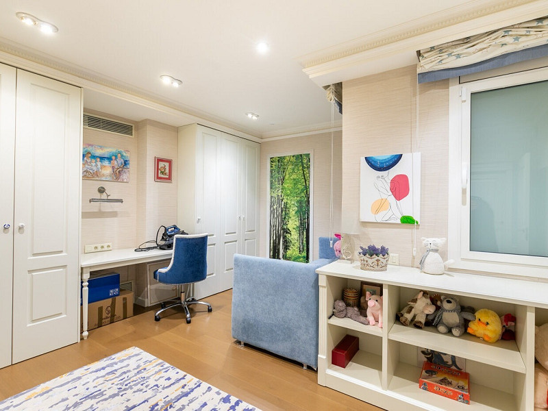Bright, Fully Renovated Apartment with Terrace in Galvany. Photo:  28