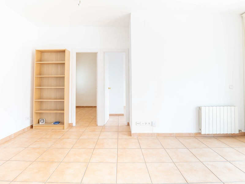 Bright 3-bedroom apartment with a beautiful view on the top floor, located in the Centre-Estació area of Sant Cugat. Photo:  11
