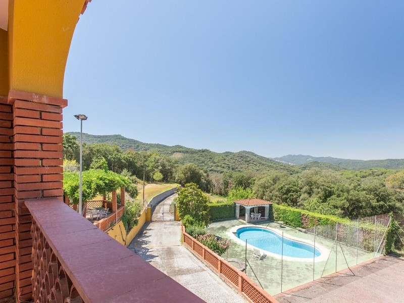  Exceptional Estate in Natural Surroundings — Dosrius, Barcelona. Photo:  7