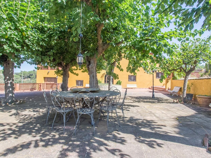  Exceptional Estate in Natural Surroundings — Dosrius, Barcelona. Photo:  6