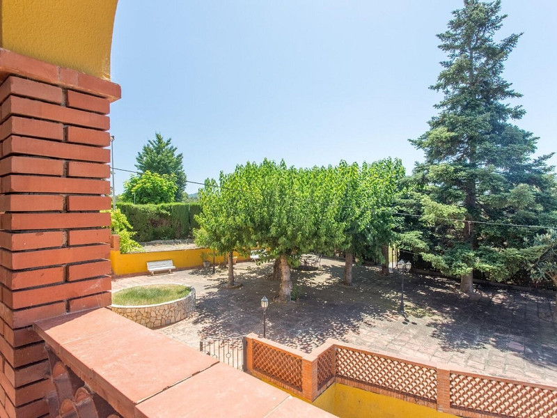 Exceptional Estate in Natural Surroundings — Dosrius, Barcelona. Photo:  26