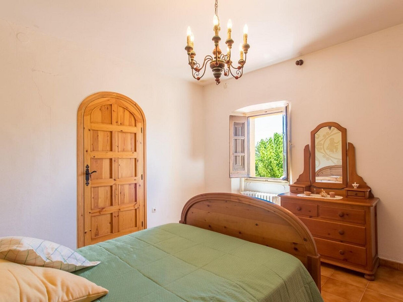  Exceptional Estate in Natural Surroundings — Dosrius, Barcelona. Photo:  28