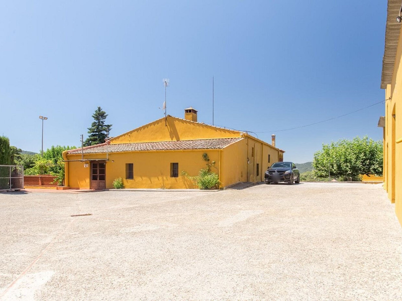  Exceptional Estate in Natural Surroundings — Dosrius, Barcelona. Photo:  35