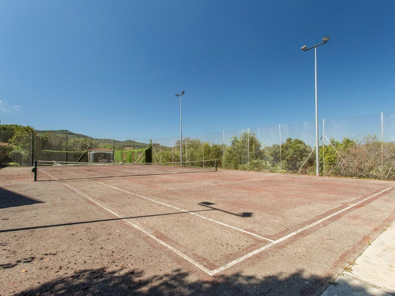  Exceptional Estate in Natural Surroundings — Dosrius, Barcelona. Photo:  37