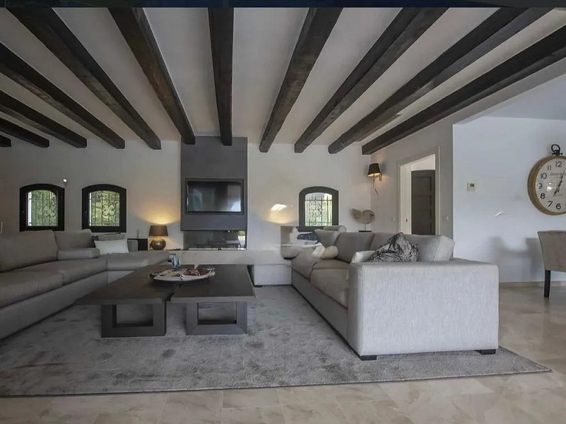 Роскошная вилла в элитной урбанизации Golf Costa Brava, Санта-Кристина-де-Аро. Фото:  5