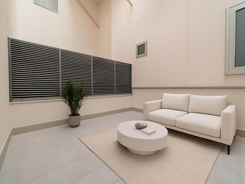 New Ground Floor Apartment with Terrace. Photo:  6