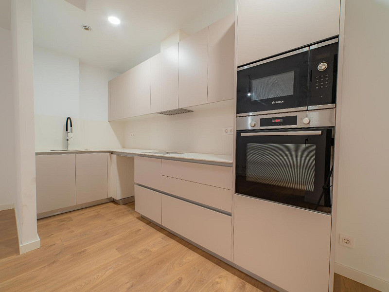 New Ground Floor Apartment with Terrace. Photo:  14