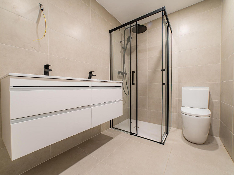 New Ground Floor Apartment with Terrace. Photo:  17
