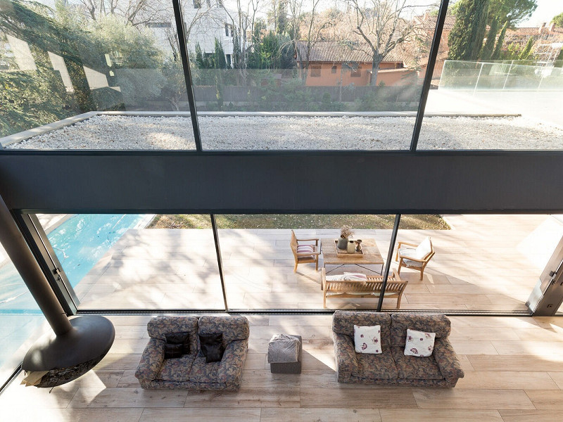 Designer Villa with Private Garden and Pool in Valldoreix. Photo:  28