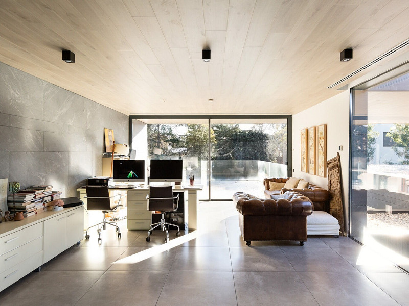 Designer Villa with Private Garden and Pool in Valldoreix. Photo:  40