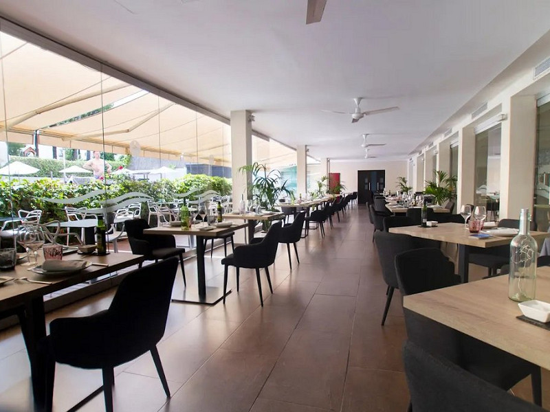 Four-Star Hotel for Sale in Sitges. Photo:  3