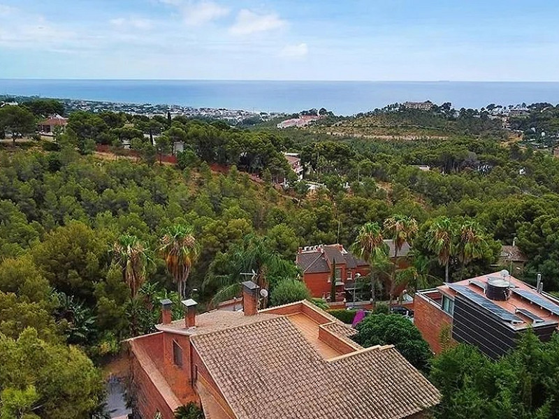 Современная роскошная вилла в районе Белламар, Кастельдефельс. Фото:  2