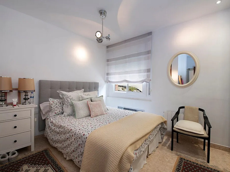 Modern House with Garden and Pool in Castelldefels. Photo:  3