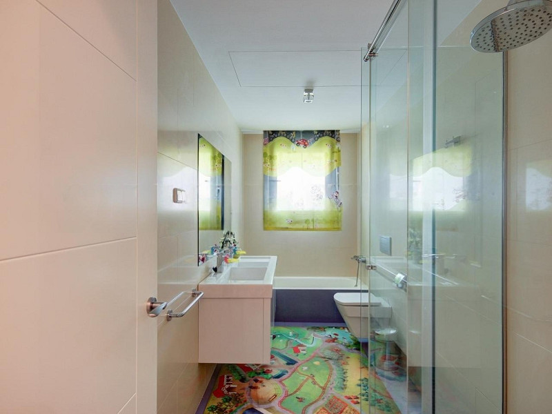 Exclusive Villa with Elegant Design in Gavà Mar, Barcelona. Photo:  16