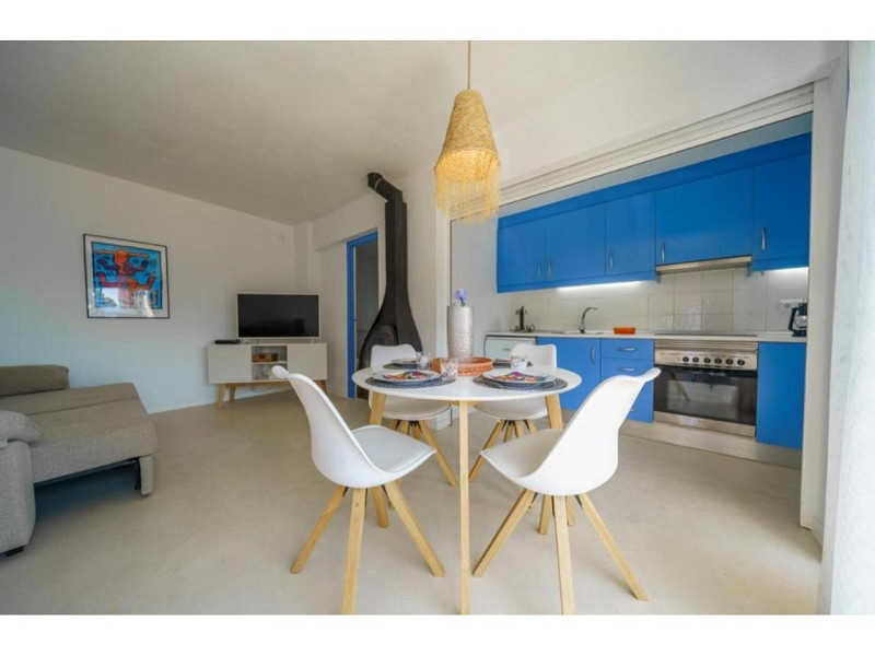 Charming House with Sea Views Just 5 Minutes from Canyelles Beach. Photo:  7