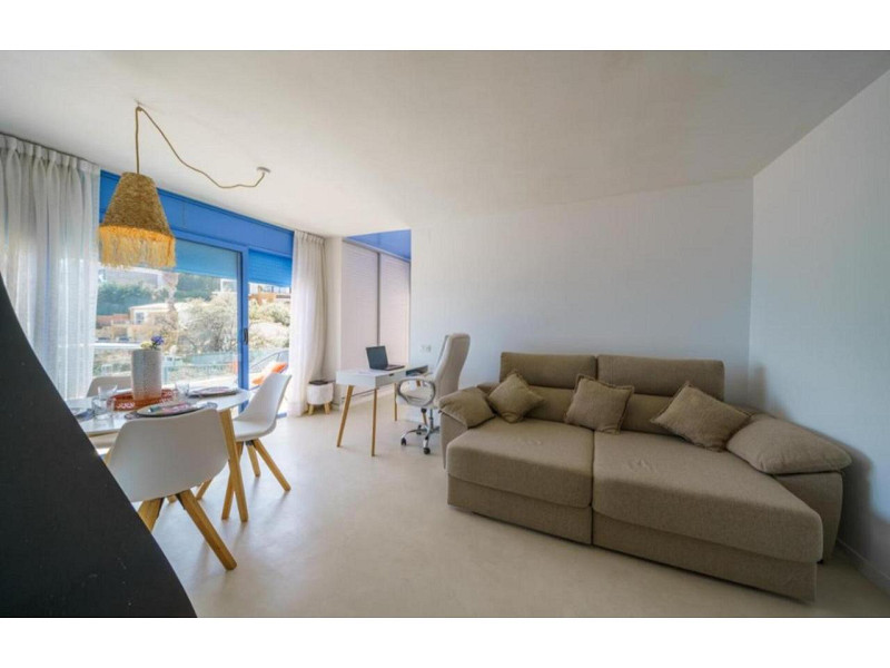 Charming House with Sea Views Just 5 Minutes from Canyelles Beach. Photo:  8
