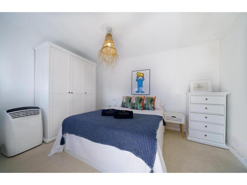 Charming House with Sea Views Just 5 Minutes from Canyelles Beach. Photo:  15