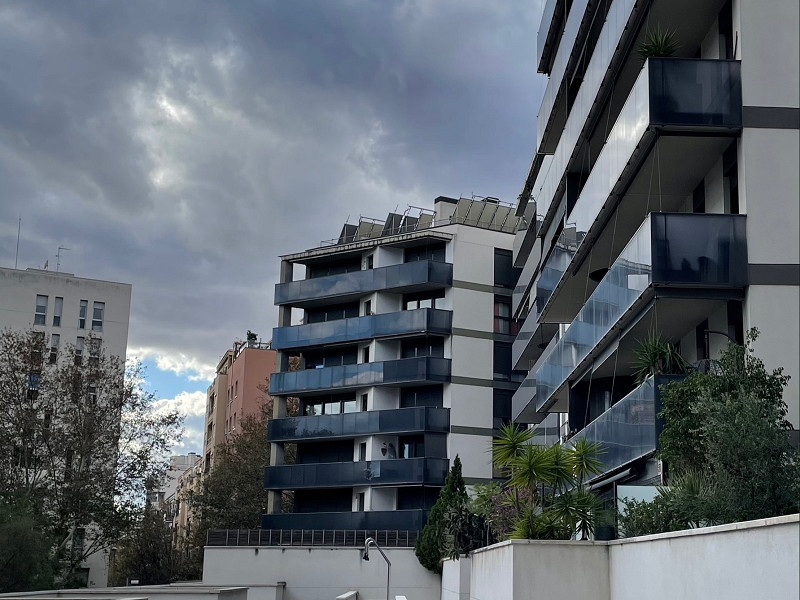 Элегантная квартира на верхнем этаже в Диагональ Мар, Барселона. Фото:  2