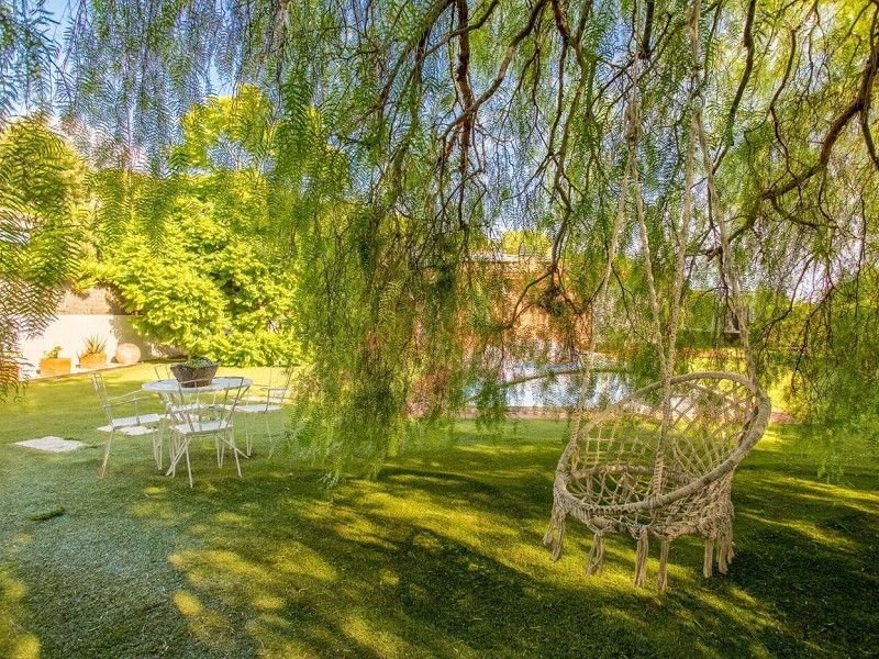 Современный дом в Сант-Висенс-де-Монтальт, Барселона. Фото:  35
