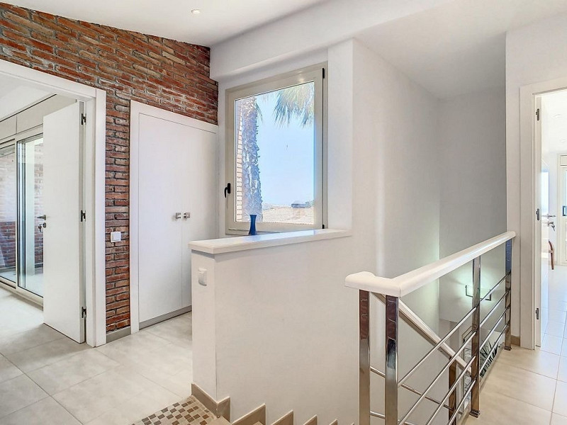Acogedora casa de estilo mediterráneo en Sant Pol de Mar, Barcelona. Foto:  31